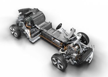 BMW i8 Engine: Not All Hybrids Are Created Equal